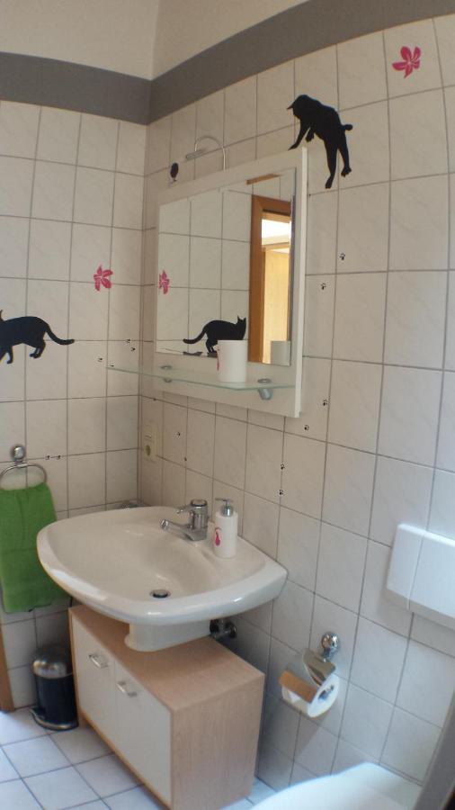 Ferienwohnung Katzenberger Beverungen Δωμάτιο φωτογραφία